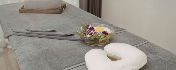 table de massage fixe.png